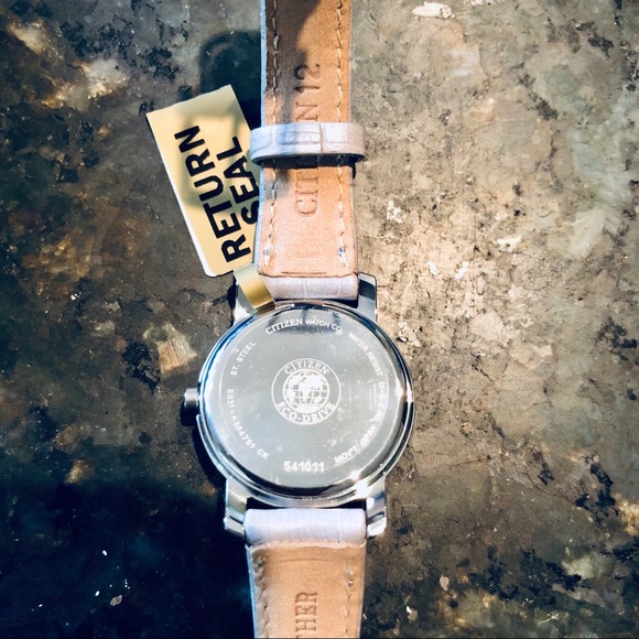 Citizen Eco-Drive Women’s Watch (23mm) main image 9